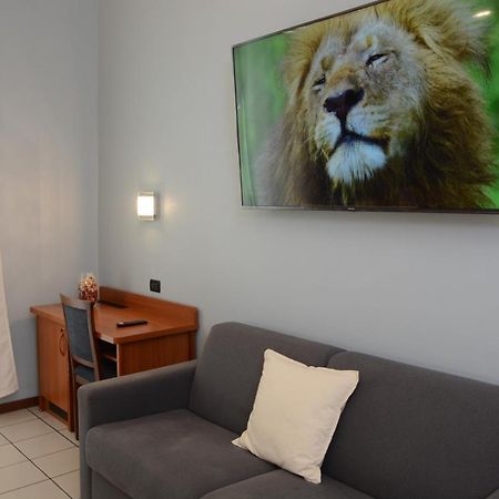 Soana City Rooms Janov Exteriér fotografie