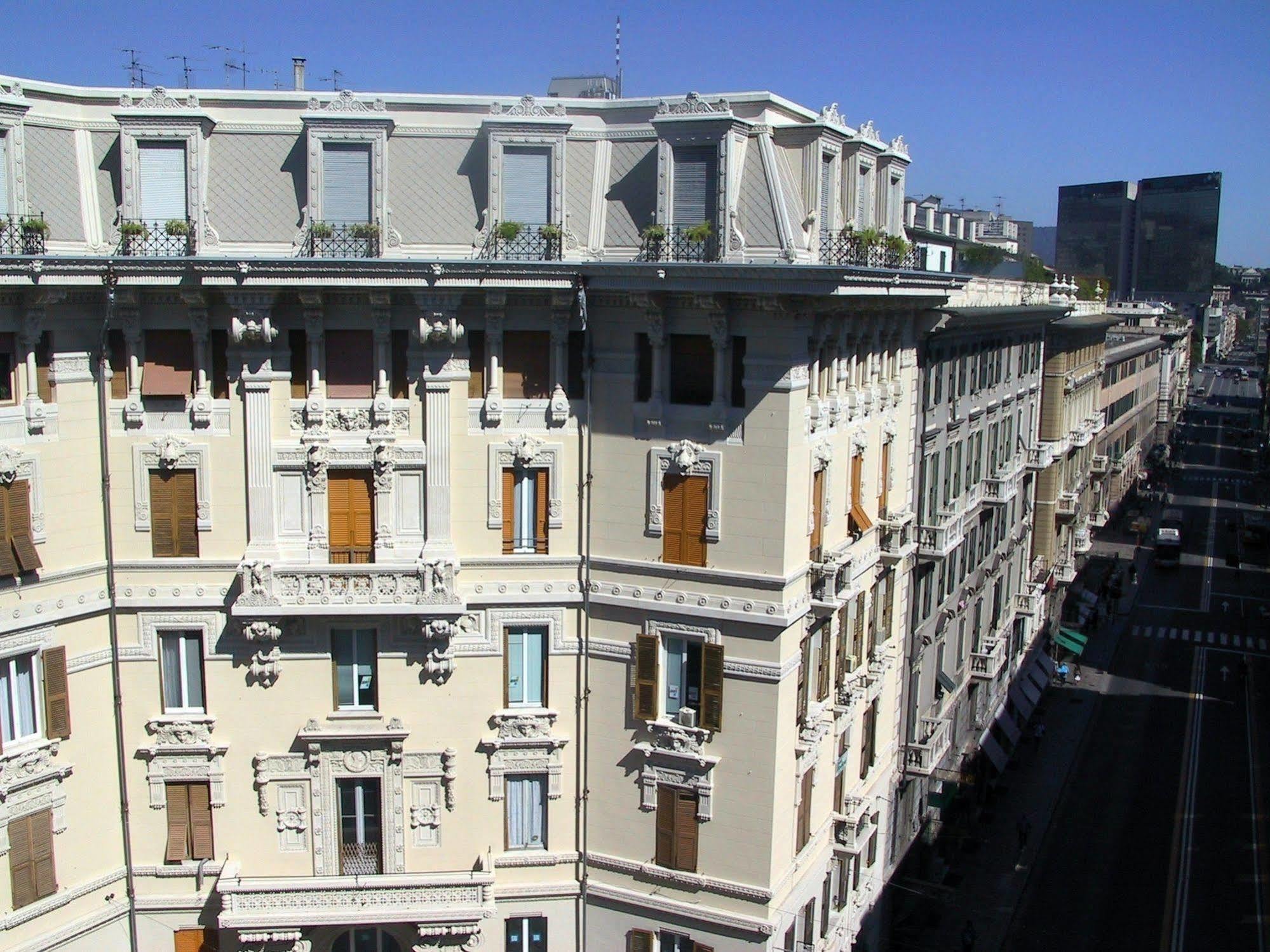 Soana City Rooms Janov Exteriér fotografie