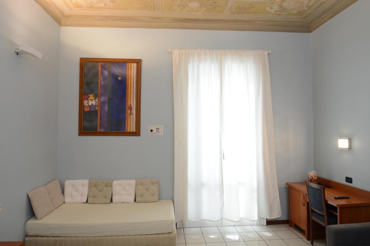 Soana City Rooms Janov Exteriér fotografie